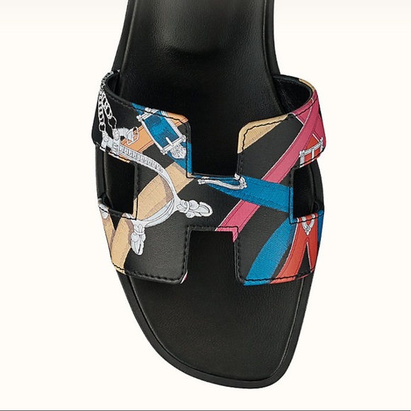 **SOLD**Hermes Oran Sandals in limited edition Cavalcadour Multicolor Noir 36.5 - Picture 3 of 16